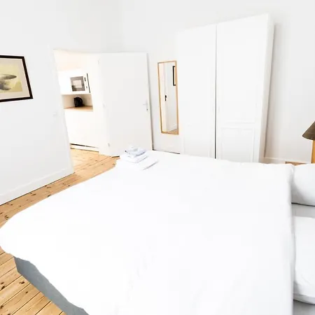 D'ici D'ailleurs Apartment *