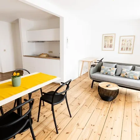 D'ici D'ailleurs Apartment
